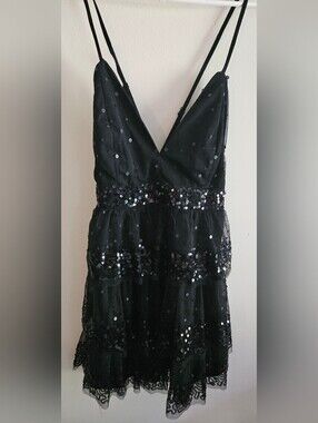 Lulu's Black Sequin Mini Dress. Party, Night Out, Club, Holiday Season, Shiny
